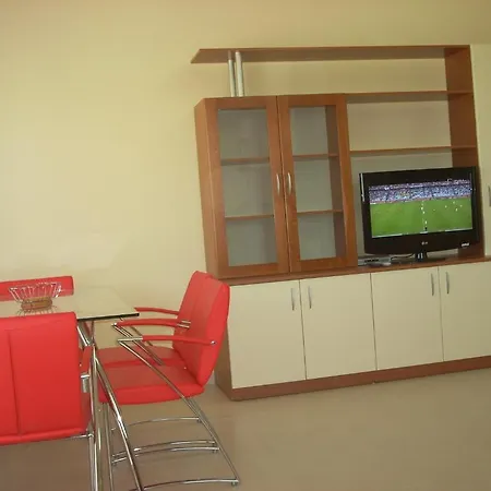 Apartment Centre *